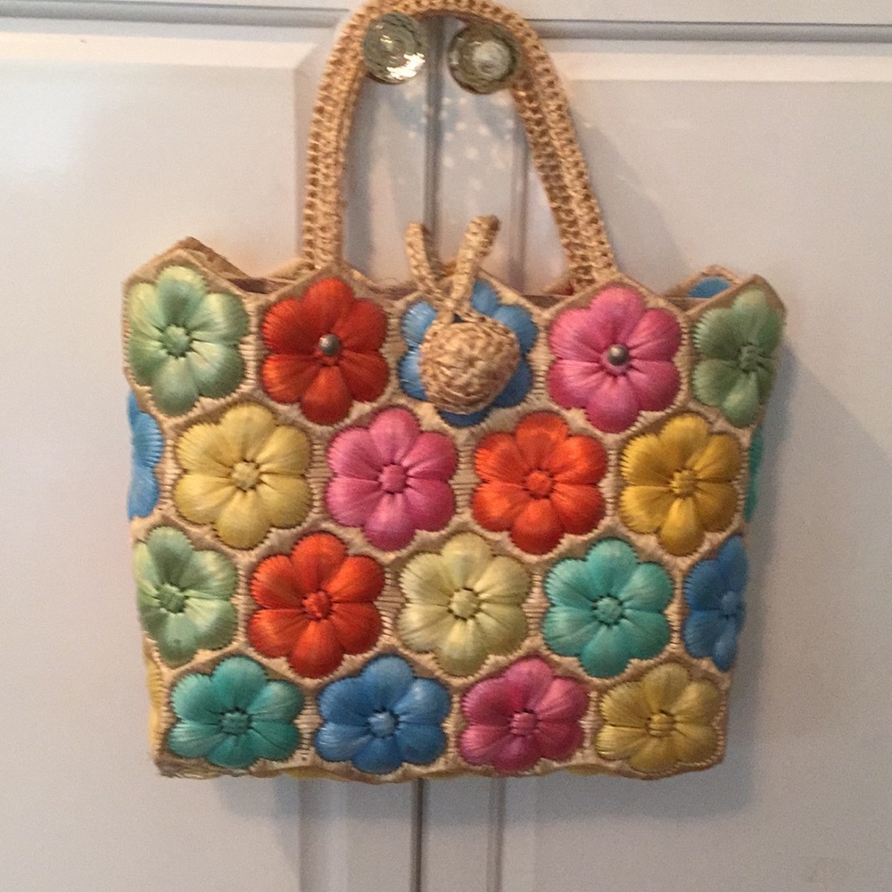 Vintage straw bag